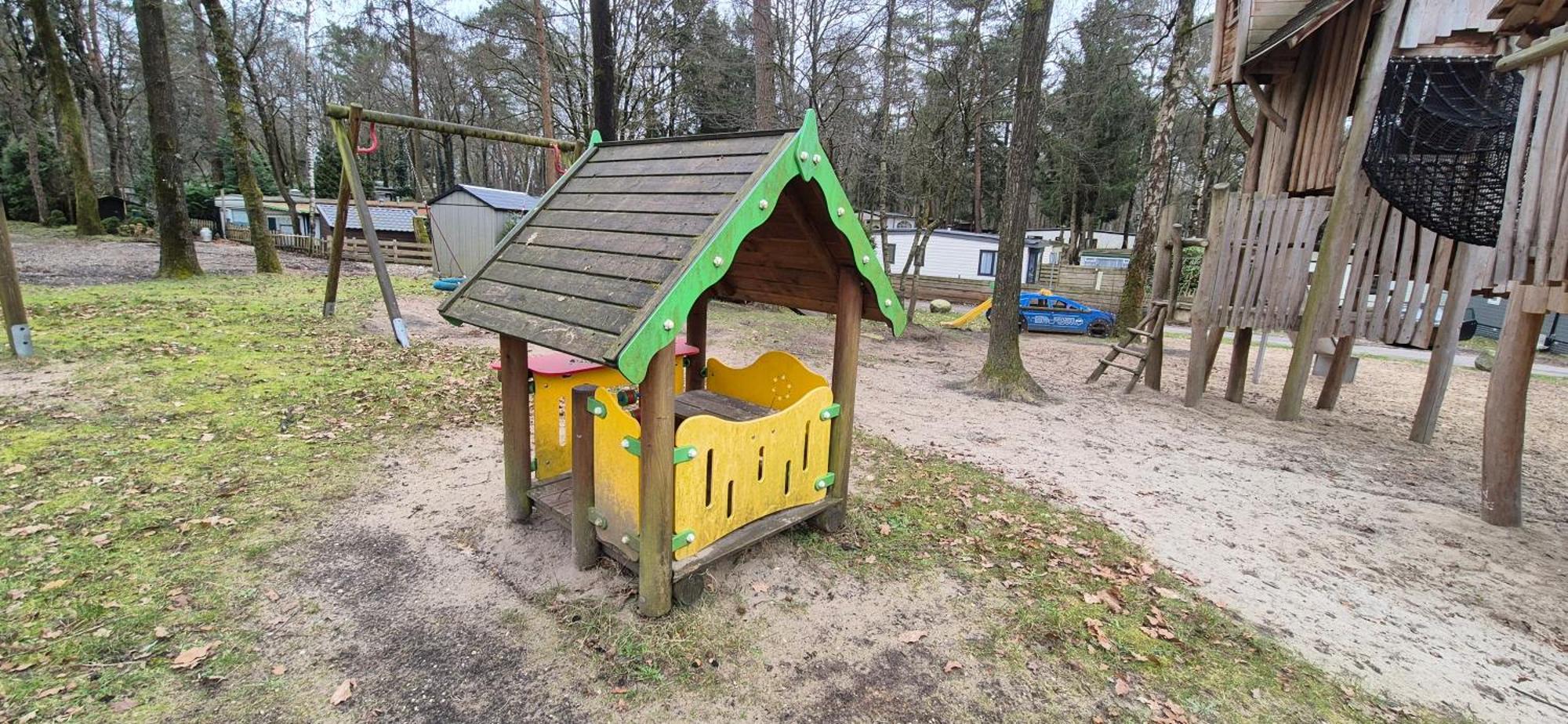 Het Veluwse Boshuisje Knus Chalet Met Omheinde Tuin Op De Veluwe ホンデルロー エクステリア 写真